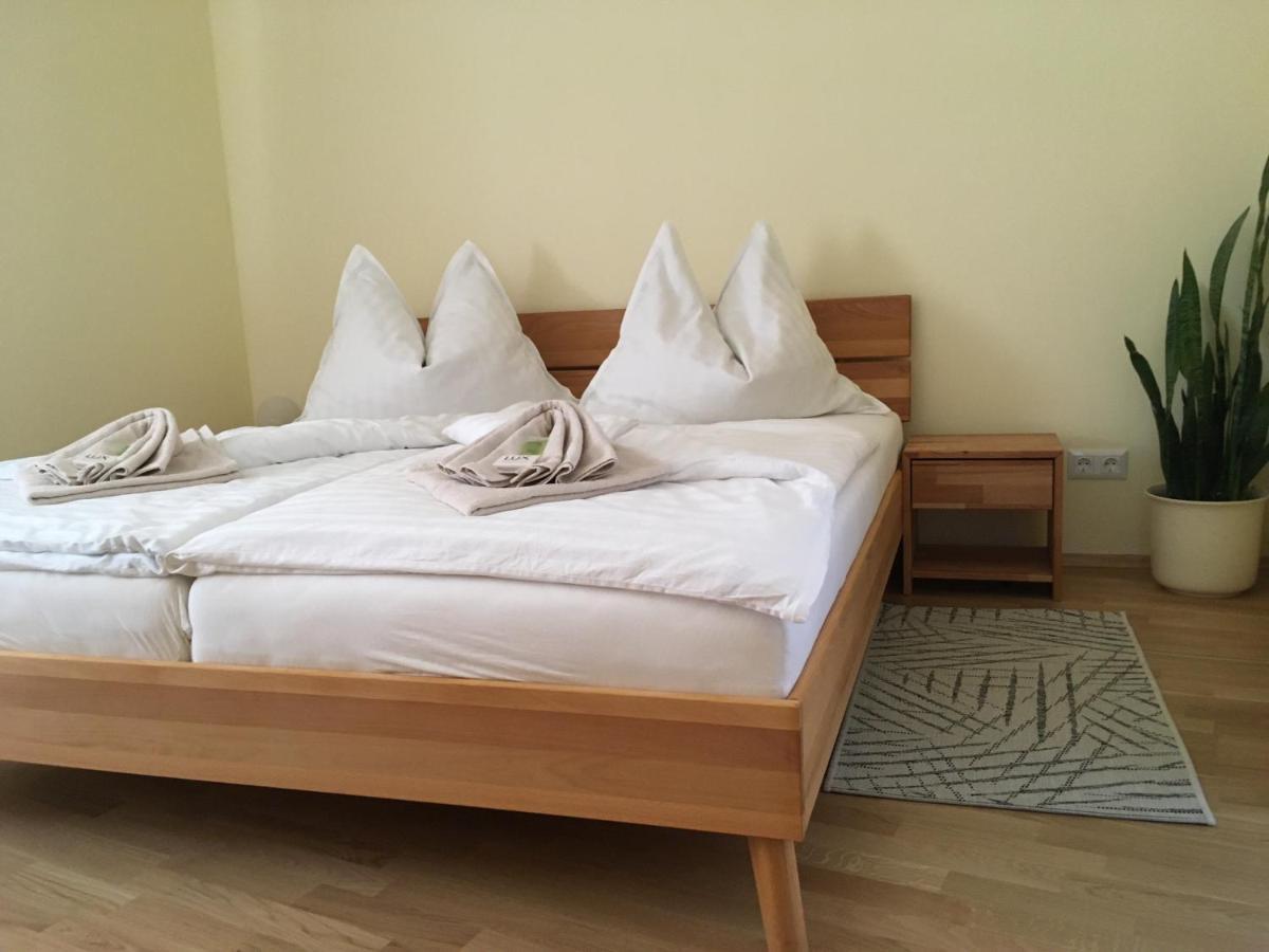 Bed and Breakfast Lindenhof Ybbs Ybbs an der Donau Exterior foto